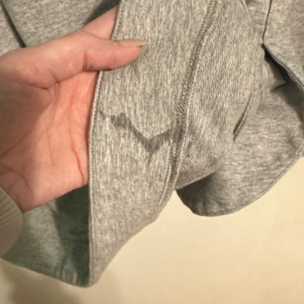 0024 Michael Kors Gray‎ Hoodie Sweatshirt womens size medium